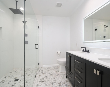 5822 Armstrong Wl - Photo Thumbnail 5