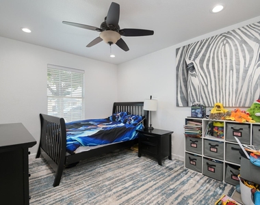 5822 Armstrong Wl - Photo Thumbnail 10