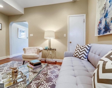 806 New Hampshire Avenue Nw - Photo Thumbnail 9