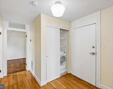 1401 Columbia Road Nw - Photo Thumbnail 7