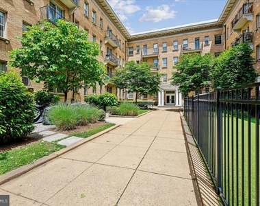 1401 Columbia Road Nw - Photo Thumbnail 3