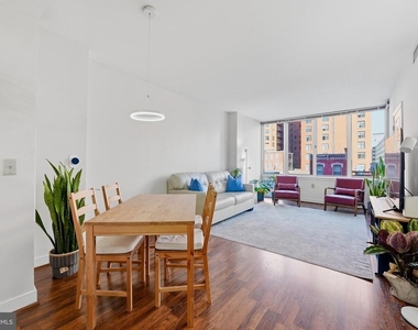 555 Massachusetts Avenue Nw - Photo Thumbnail 4