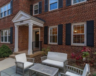 3925 Fulton Street Nw - Photo Thumbnail 2