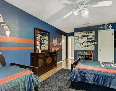 3955 Grayling Ln - Photo Thumbnail 24