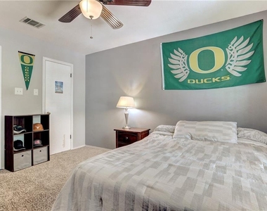 3955 Grayling Ln - Photo Thumbnail 27