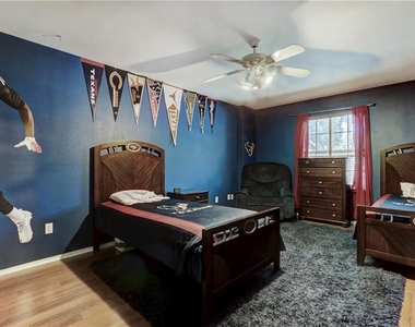 3955 Grayling Ln - Photo Thumbnail 23
