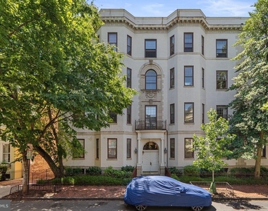 3014 Dent Place Nw - Photo Thumbnail 1