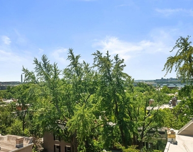 3014 Dent Place Nw - Photo Thumbnail 23