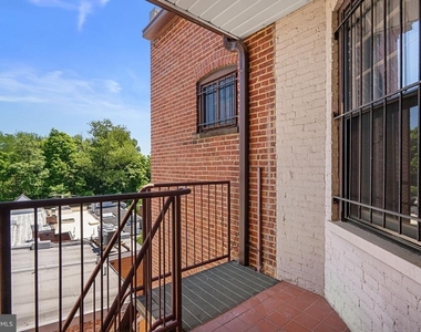 3014 Dent Place Nw - Photo Thumbnail 22