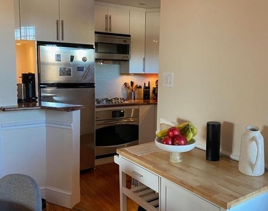 3014 Dent Place Nw - Photo Thumbnail 26