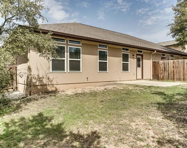 21501 Patton Ave - Photo Thumbnail 18