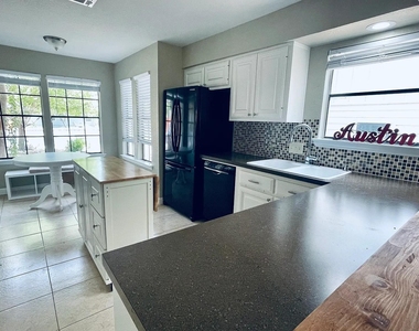 2503 Monarch Dr - Photo Thumbnail 9