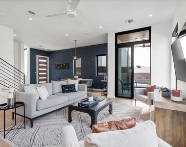 1225 Hillside Ave - Photo Thumbnail 6