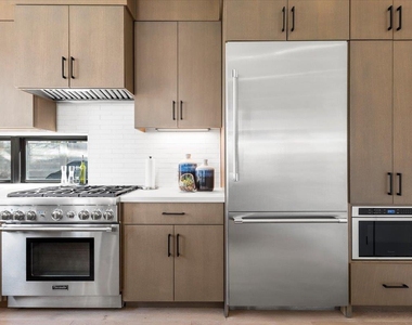 1225 Hillside Ave - Photo Thumbnail 9