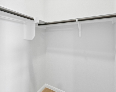 161 Smithsonian Ln - Photo Thumbnail 19