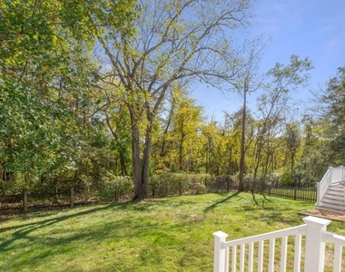 1081 Wintergreen Ln - Photo Thumbnail 48