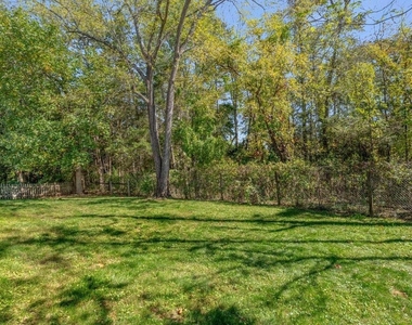 1081 Wintergreen Ln - Photo Thumbnail 44