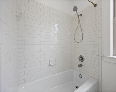 1301 San Bernard St - Photo Thumbnail 22