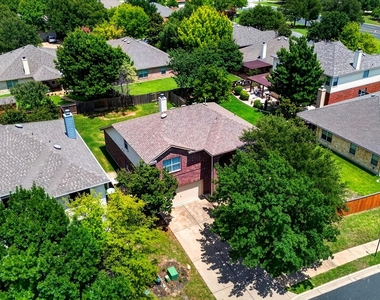 4489 Western Lake Dr - Photo Thumbnail 3