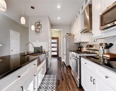 1700 Perez St - Photo Thumbnail 10