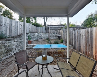 1700 Perez St - Photo Thumbnail 21
