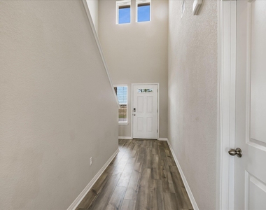 212 Prairie Song Ln - Photo Thumbnail 2