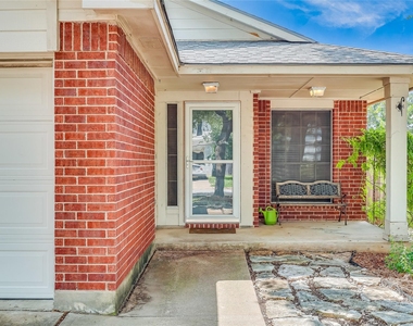 14313 Lemongrass Ln - Photo Thumbnail 2