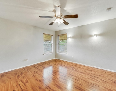 14313 Lemongrass Ln - Photo Thumbnail 13