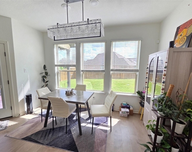 124 Mission Oaks Dr - Photo Thumbnail 9