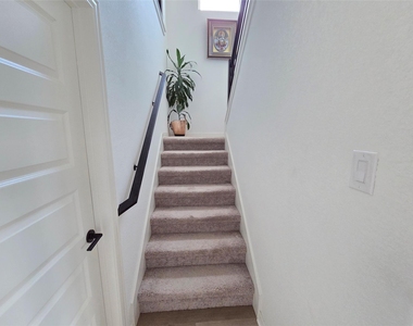124 Mission Oaks Dr - Photo Thumbnail 18
