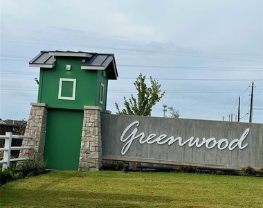 2525 Willkomen Way - Photo Thumbnail 14