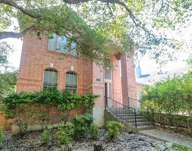 5921 Back Bay Ln - Photo Thumbnail 1