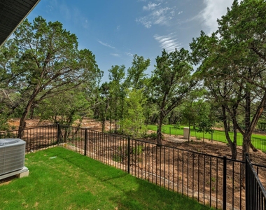 12001 Vista Parke Dr - Photo Thumbnail 24
