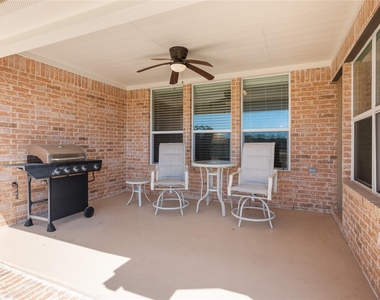 6608 Antigo Ln - Photo Thumbnail 12