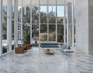301 West Ave - Photo Thumbnail 22