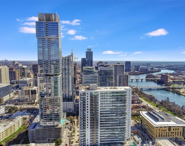 301 West Ave - Photo Thumbnail 20