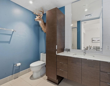 301 West Ave - Photo Thumbnail 14