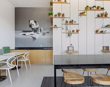 301 West Ave - Photo Thumbnail 34