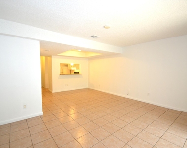 1202 Southport Dr - Photo Thumbnail 1