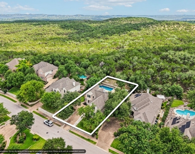 11937 Portobella Dr - Photo Thumbnail 10