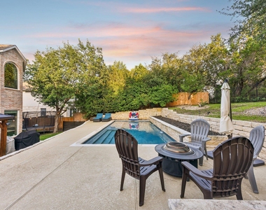 11937 Portobella Dr - Photo Thumbnail 29