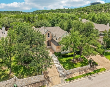 11937 Portobella Dr - Photo Thumbnail 31