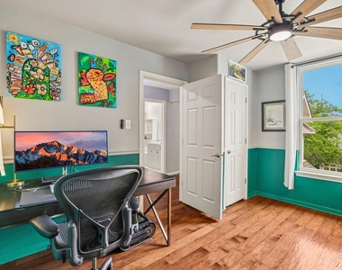 11937 Portobella Dr - Photo Thumbnail 23