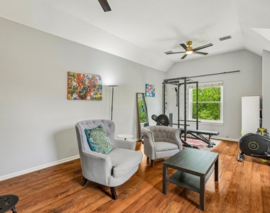 11937 Portobella Dr - Photo Thumbnail 21