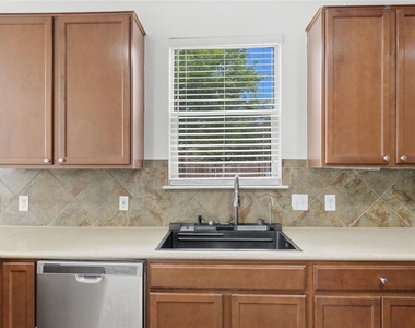 11200 Drumellan St - Photo Thumbnail 25