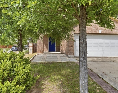 11200 Drumellan St - Photo Thumbnail 2