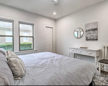 1419 N 5th St - Photo Thumbnail 14