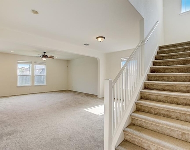 5912 Sardinia Dr - Photo Thumbnail 22