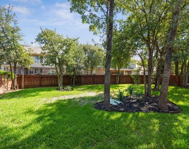 3808 Avery Woods Ln - Photo Thumbnail 15
