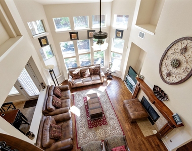 3808 Avery Woods Ln - Photo Thumbnail 14
